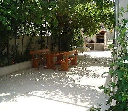 Villa Tajnikov هفار المظهر الخارجي الصورة